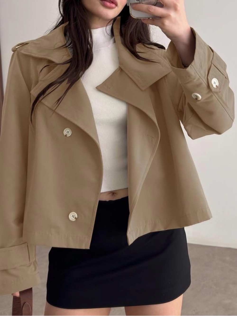 Classic Women's Cropped Trench Coat - Beige